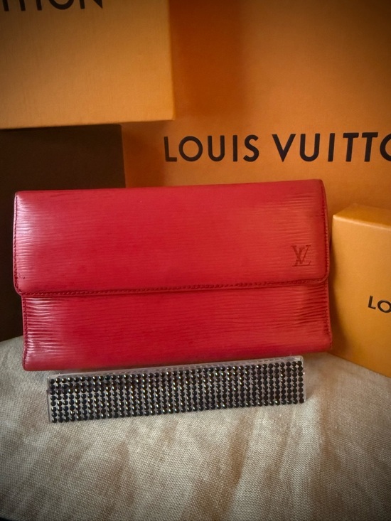 Louis Vuitton Handbags - Louis Vuitton Red Sarah Long Wallet Clutch in Epi Leather